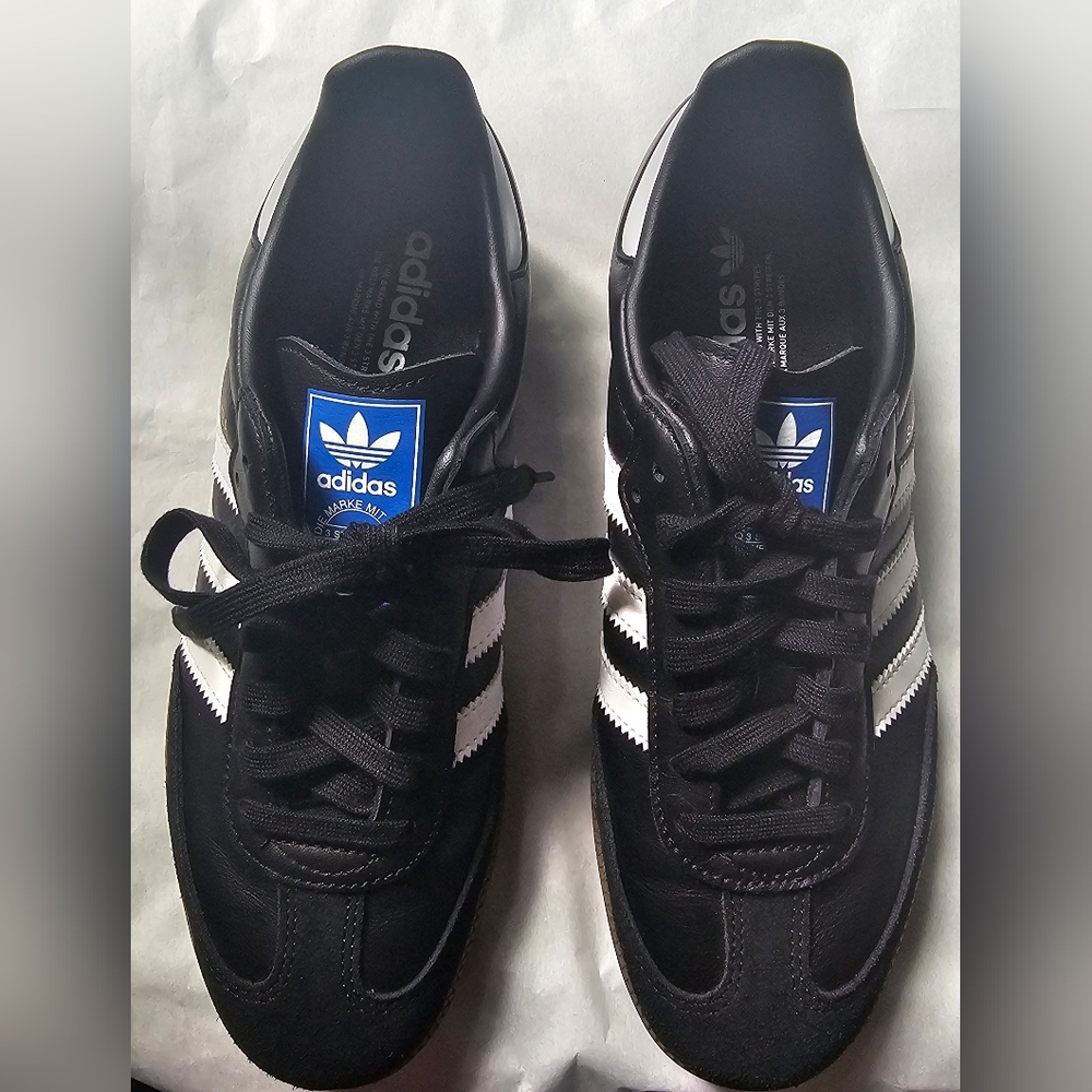 Black And White Adidas Sambas